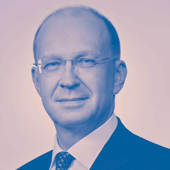 
					Гришанин Максим Сергеевич
					<!-- Гришанин Максим Сергеевич -->
				